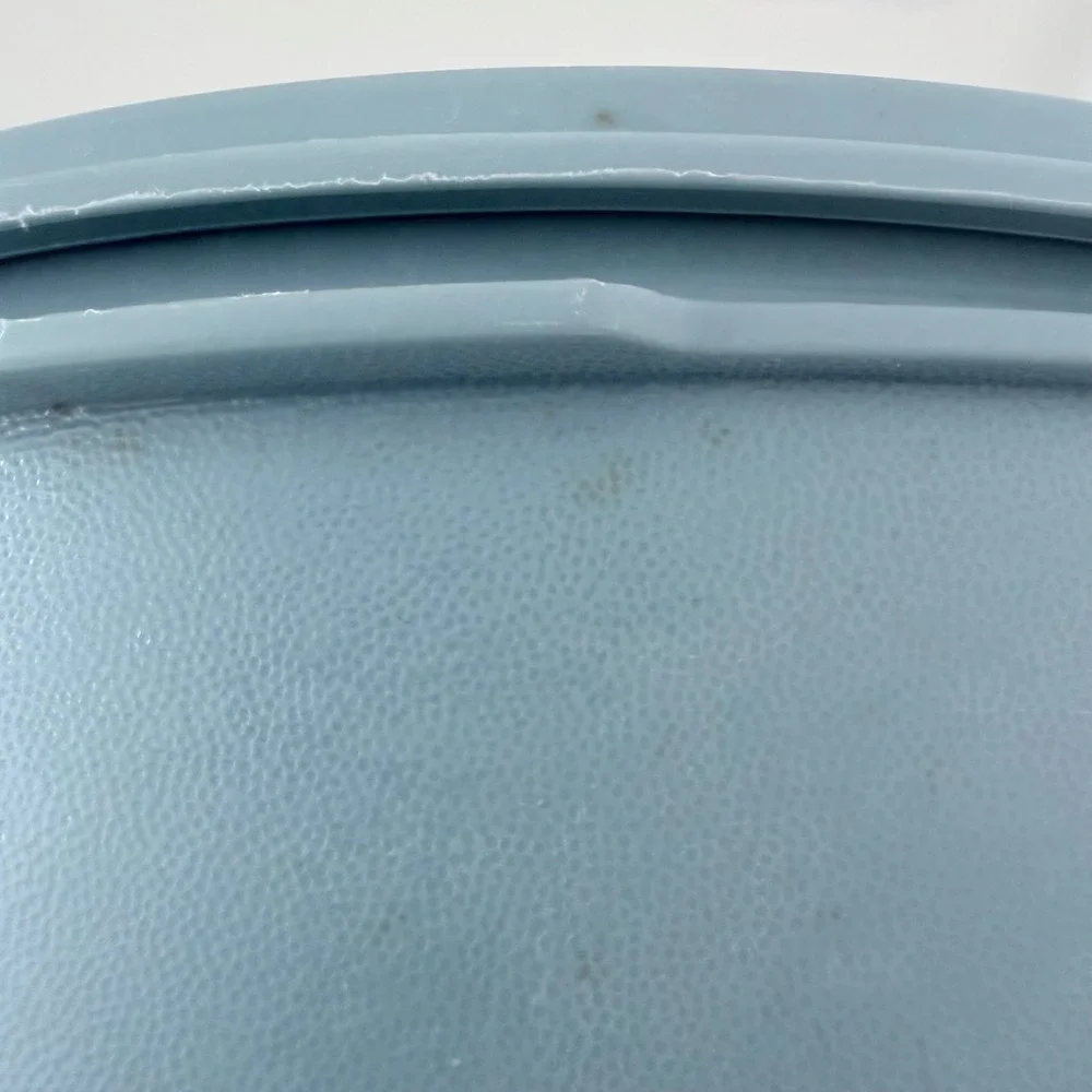 Vintage Tupperware Servalier Canister Blue 1339-1 with Sunburst Lid 1205-4‎ USA